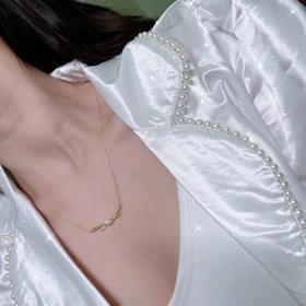 Колье Tiffany с узлом с бриллиантами, изготовлено из серебра 925