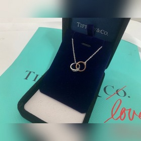 Ожерелье Tiffany & Co. (1837 Double Ring)  Этот элегантный и