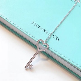 Tiffany Keys Сердцевидный ключ на цепочке