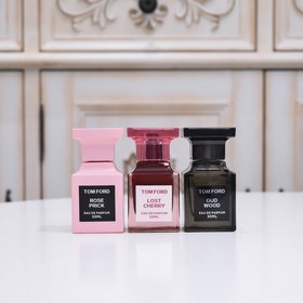 Набор TF  Tom Ford Объем： 3×30 мл С распылителем Закатная вишня