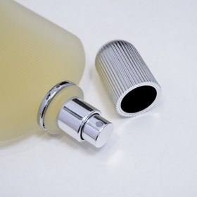 Название бренда： Том Форд /Tom Ford Grey Vetiver Упаковка： полны