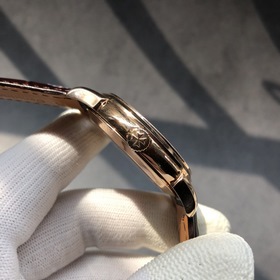 Vacheron Constantin Исторические шедевры Часы с тремя стрелками Э