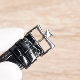 Серия «Наследие» от Jiang Stanton Оснащен оригинальным импортным 