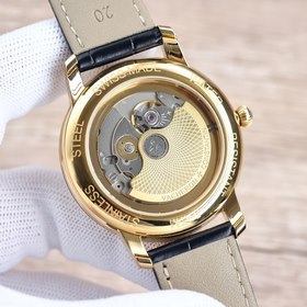Часы Vacheron Constantin из серии «Классическая красота» Модель о