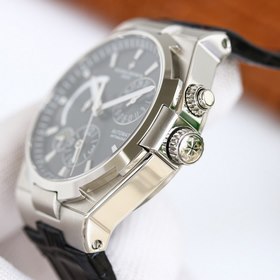 Мультифункциональные часы Vacheron Constantin Overseas： элегантно