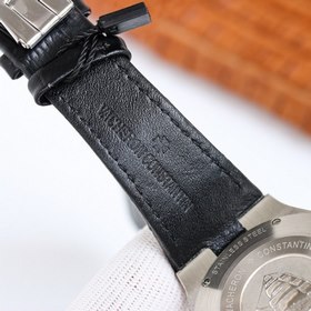 Мультифункциональные часы Vacheron Constantin Overseas： элегантно