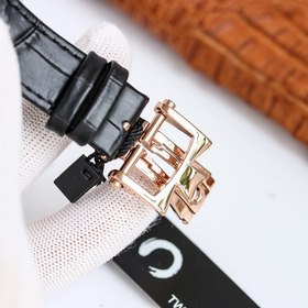 Мультифункциональные часы Vacheron Constantin Overseas： элегантно