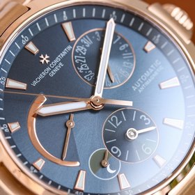 Мультифункциональные часы Vacheron Constantin Overseas： элегантно