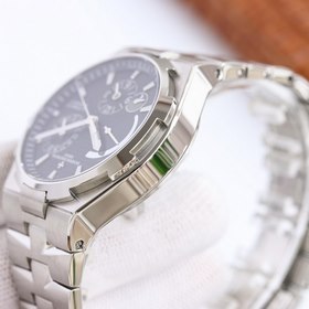 Мультифункциональные часы Vacheron Constantin Overseas： элегантно
