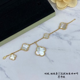 VCA Van Cleef & Arpels Новая браслет с пятилистным клевером 