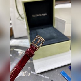 VCA Van Cleef & Arpels Четырехлистный крокодиловый кожаный ре