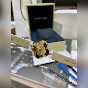VCA Van Cleef & Arpels Четырехлистный крокодиловый кожаный ре