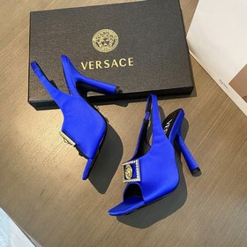 Versace Versace Versace  Новинка ранней весны： туфли на высоком