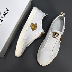 Versace Спортивная обувь Верх из кожи бычка, подкладка из свиной 