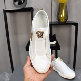 Versace Спортивная обувь Верх из кожи бычка, подкладка из свиной 