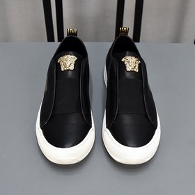 Versace Спортивная обувь Верх из кожи бычка, подкладка из свиной 