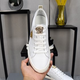Versace Спортивная обувь Верх из кожи бычка, подкладка из свиной 