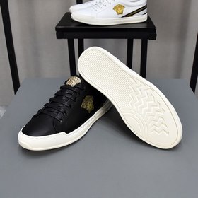 Versace Спортивная обувь Верх из кожи бычка, подкладка из свиной 