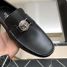 Versace Классические мужские туфли для вождения Материал： кожа т