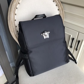 Рюкзак Versace, импортная телячья кожа, модель： 8242-2V Рюкзак из