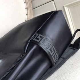 Рюкзак Versace, импортная телячья кожа, модель： 8242-2V Рюкзак из