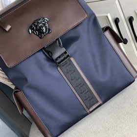 Versace Рюкзак из нейлоновой ткани с оригинальной кожей, модель： 