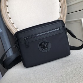 Versace Маленькая сумка через плечо с несколькими молниями внутре