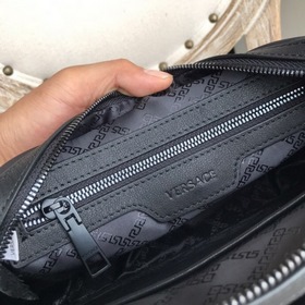 Versace Маленькая сумка через плечо с несколькими молниями внутре