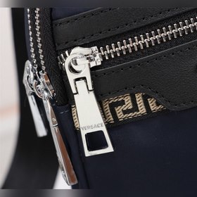 Versace сумка-нагрудная из нейлоновой ткани с двойной молнией Мод