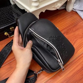 Versace Medusa Half Face Chest Bag Модель： 7540-4 Сумка Versace M