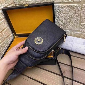Мужская сумка через плечо Versace, модель： 529-4 Внутри снаружизг