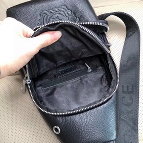 Мужская сумка через плечо Versace, модель： 6043 Изготовлена из вы