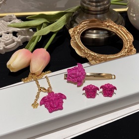 Versace Medusa серьги/заколки/колье Добавьте немного цвета в летн