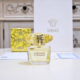 Название бренда： Versace Женский парфюм Yellow Diamond Упаковка：