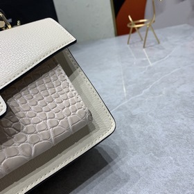 Saint Laurent Paris YSL Saint Laurent Классическая модель Номер м