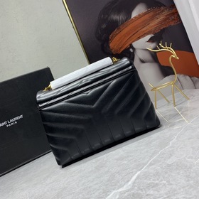 YSL Saint Laurent Мягкая сумка с логотипом на передней клапане А