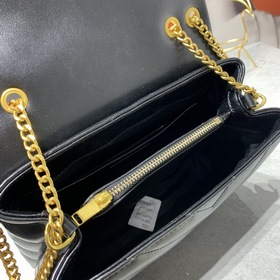 YSL Saint Laurent Мягкая сумка с логотипом на передней клапане А