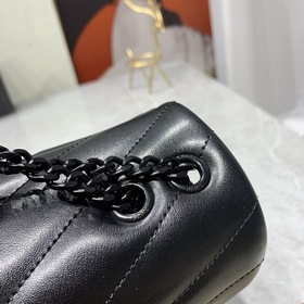 YSL Saint Laurent Мягкая сумка с логотипом на передней клапане А