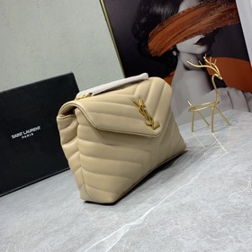 YSL Saint Laurent Мягкая сумка с логотипом на передней клапане А