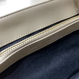 YSL Saint Laurent Мягкая сумка с логотипом на передней клапане А