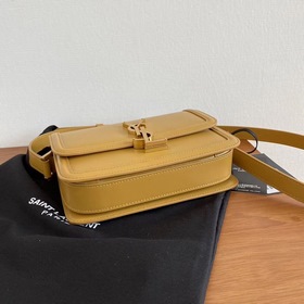YSL Кожаная сумка через плечо, модель 634306 Изготовлена из высок