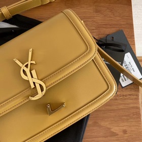 YSL Кожаная сумка через плечо, модель 634306 Изготовлена из высок