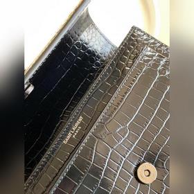 YSL Сумка с цепочкой SUNSET BAG с крокодиловым узором, большая М