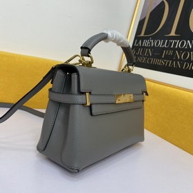 Saint Laurent Paris YSL Saint Laurent Модель： 5010 Изготовлен из 