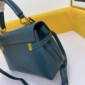 Saint Laurent Paris YSL Saint Laurent Модель： 5010 Изготовлен из 
