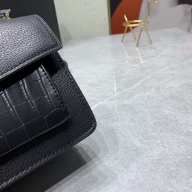 Saint Laurent Paris YSL Saint Laurent Классическая модель Номер м