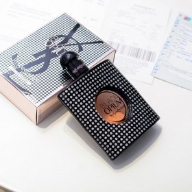 Классическая модель, доступны товары высокого или стандартного ка
