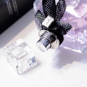 Название бренда： Saint Laurent Reverse Paris Упаковка： коробка +