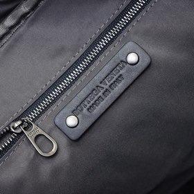 BV - новейшая модель мужской портфеля Изготовлена из кожи высшего