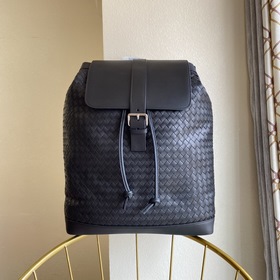 BV Bottega Veneta Двухплечевая сумка из вощеной кожи, артикул： VS